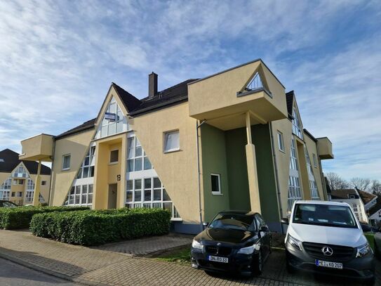 Maisonettewohnung mit Galerie, großem Balkon und Pkw-Stellplatz in ruhiger Wohnlage von Langerwehe