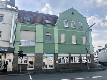 Großzügige Laden- oder Bürofläche in zentraler Lage