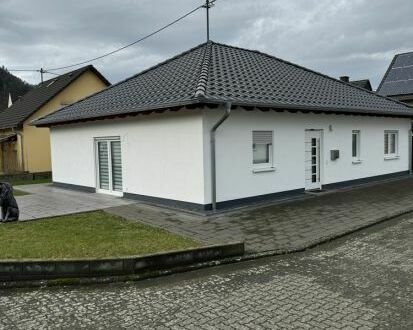 Bungalow mit Garage in ruhiger Wohnlage