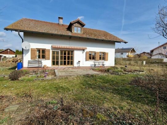 Einfamilienhaus im Zentrum von Kirchweidach