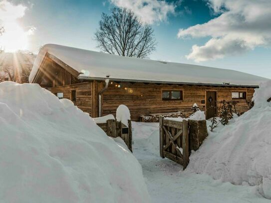 *** NEU *** EXKLUSIV *** LUXURIÖSES CHALET ENSEMBLE IN DORFLAGE - URLAUBSDOMIZIL IM HERZEN DES BAYERISCHEN WALDES - FER…