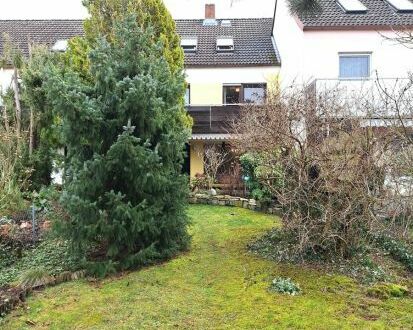 Freiwerdendes Reihenmittelhaus mit Garage in bevorzugter Lage im Süden Nürnbergs!