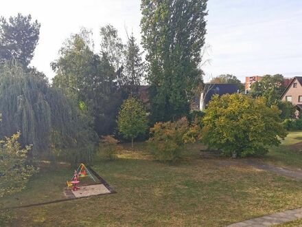 Kapitalanlage: Vermietete 3-Zimmer-Wohnung mit Balkon in grüner Umgebung von Staaken