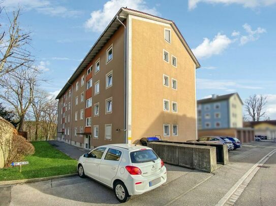 Kernsanierte, vermietete 3-Zimmer-Eigentumswohnung in guter Wohnlage von Traunstein