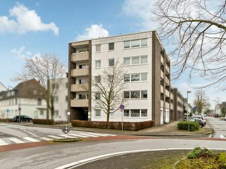 Exklusive Wohneinheit mit großzügigem UG-Bereich, gesamt ca. 280 m² Fläche im Zentrum von Langenfeld