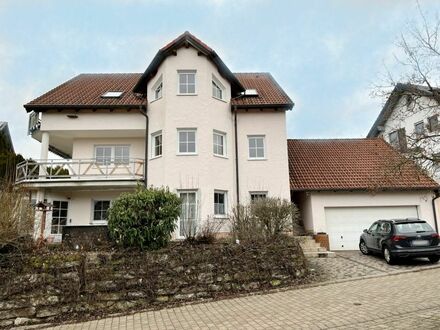 Charmantes Wohnhaus mit vielseitigen Nutzungsmöglichkeiten nahe Auerbach sucht neuen Eigentümer
