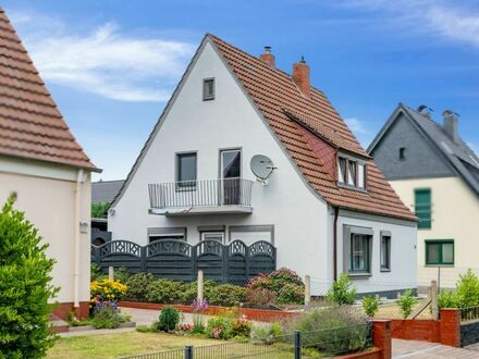 Gepflegtes gut geschnittenes Einfamilienhaus mit traumhaften Garten in Osterholz-Scharmbeck