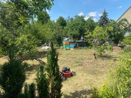 Noch zu teilendes Grundstück in bester Lage von Petershagen