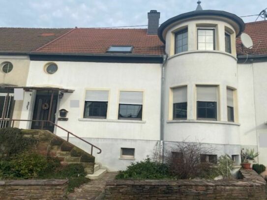 Schönes Ein- bis Zweifamilienhaus in Neunkirchen - OT