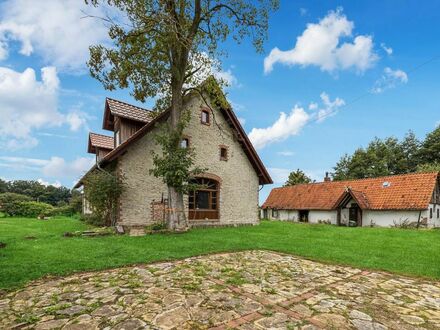 Seltene Gelegenheit! Einfamilienhaus auf Erbpachtgrundstück in Alleinlage von Bissendorf