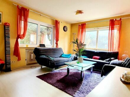 Großzügige 3-Zimmerwohnung mit 1 Balkon und Einzelgarage in Murrhardt