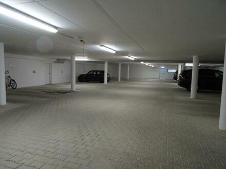 Tiefgaragenstellplatz ab sofort zu vermieten