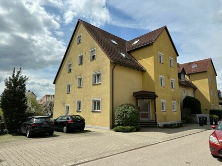 Gepflegte 2,5 Zimmer Wohnung in Neuendettelsau