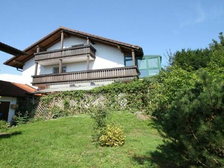 Sonnenverwöhnte, gepflegte Doppelhaushälfte mit Garage in PA-Hacklberg - 340.000 €