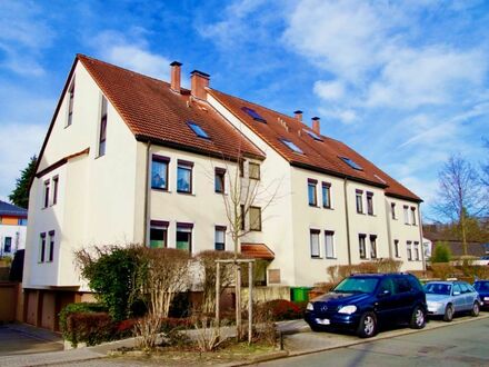 Schöne 3-Zimmerwohnung mit Balkon und Garage