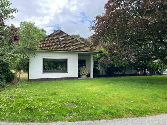 Solider Bungalow mit Einliegerwohnung und großzügigem Grundstück in Wittmund-Kloster