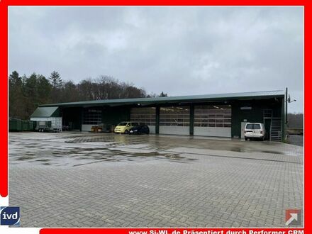 Teilfläche in isolierter Werkstatthalle für LKWs, Bus und Landtechnik mit TÜV-Station