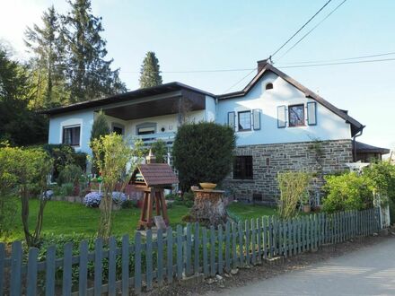 Einfamilienhaus mit kleiner Einliegerwohnung in Breitenau