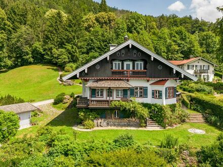 Historische Villa mit traumhaftem Blick über den Tegernsee
