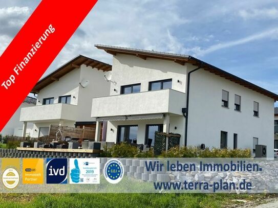 PROVISIONSFREI!
ATEMBERAUBENDER ALPEN-PANORAMABLICK
EXKLUSIVE PULTDACHVILLEN MIT PV-ANLAGE