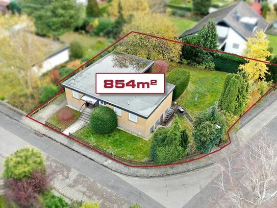 Ideal geschnittenes 854m² Eckgrundstück mit Altbestand für Ihren Neubautraum in Buschhoven