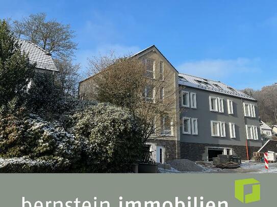 Neubau - Komfort Terrassen-Wohnung mit Garten