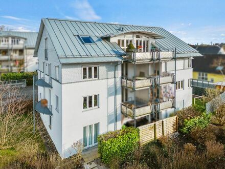 „Komplettes Dachgeschoss für sich alleine“
Charmante 4,5-Zimmer-Dachgeschoss-Wohnung in RV-Oberzell