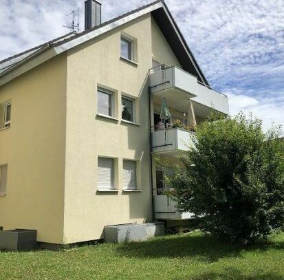 Geschmackvoll sanierte DG-Single-Wohnung mit Südbalkon