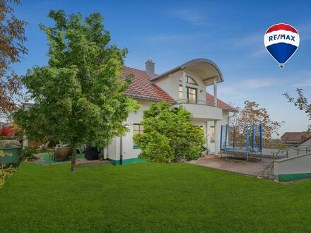 Freistehendes Einfamilienhaus mit Alpensicht in Lottstetten - kurzfristig bezugsfrei