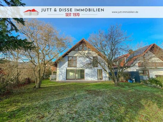Gepflegte Doppelhaushälfte mit schöner Aussicht in grüner Ortsrandlage von Sinzheim-Schiftung