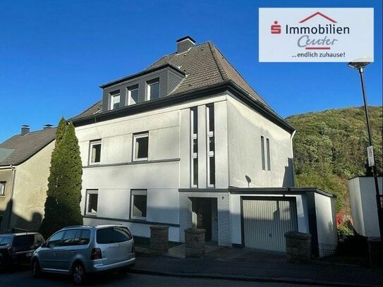 Teilweise renoviertes 3-Familienhaus mit Pkw-Garagen <br />
in reizvoller Wohnlage von Hagen-Haspe
