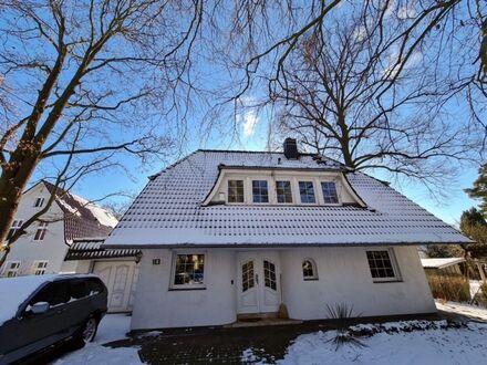 Exklusives Architektenhaus mit großem Grundstück in begehrter Lage Berlin Biesdorf Süd
