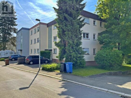 Ruhig gelegene 4,5-Zimmer Wohnung mit Balkon und Außenstellplatz in Konstanz-Litzelstetten