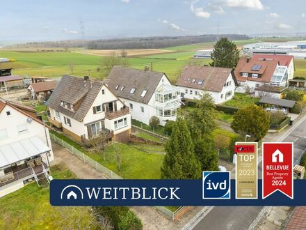 WEITBLICK: 1-2 Familienhaus in Feldrandlage!