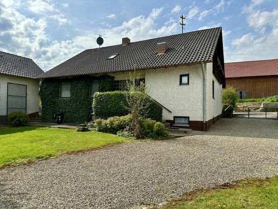 Zwei Generationen unter einem Dach
Einfamilienhaus in Idyllischer Lage