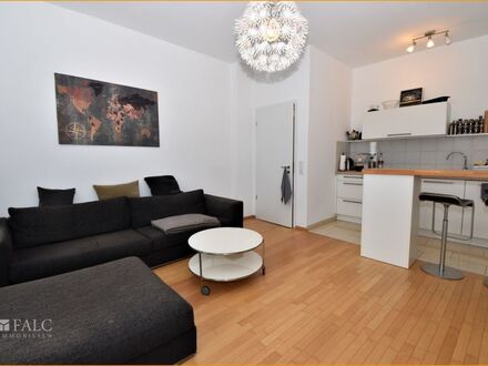 Bielefeld... Top gepflegte und sanierte 2 Zimmer ETW in Innenstadtlage mit PKW - Stellplatz zu verkaufen !