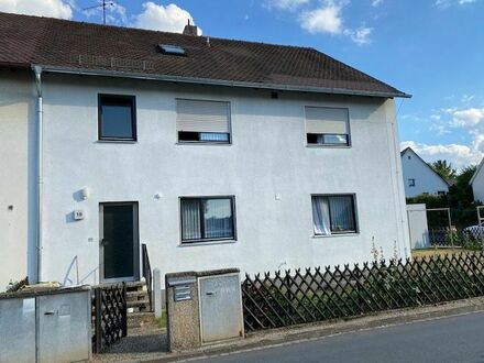 3-Familienhaus mit 3 Garagen - Oberasbach - OT Altenberg