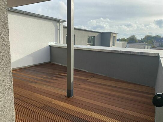 Penthouse mit Dachterrasse und beheiztem Summergarden, BHKW - KFW 55 Standard