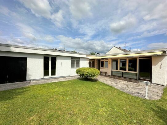 Exklusiver Bungalow in Toplage nähe Uniklinik - Wohnen auf einer Ebene! Nutzfläche ca. 220m²