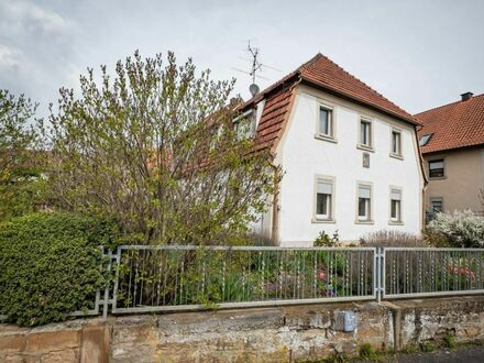 Handwerker aufgepasst! Großes Bauernhaus mit viel Potential