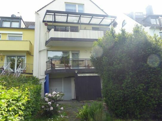 GRAFENBERG 4-FAM.-HAUS, HAUPTMAISONETTEGARTENWHG.+APPT. BEZUGSFREI, AUF 761 QM GRUNDSTÜCK HARDTSTR.