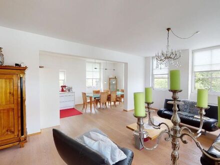 RESERVIERT: Nähe zum Bodensee: Sehr gepflegte, außergewöhnliche Loft-Maisonette-Wohnung
