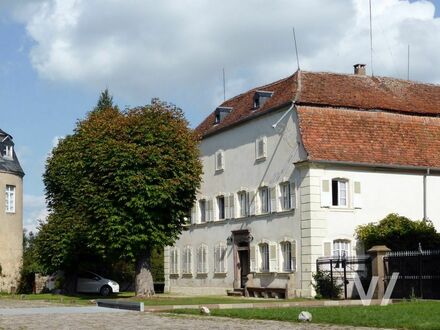 Traumhaftes Maison de Maître mit weitläufigem Grundstück im Krummen Elsass!