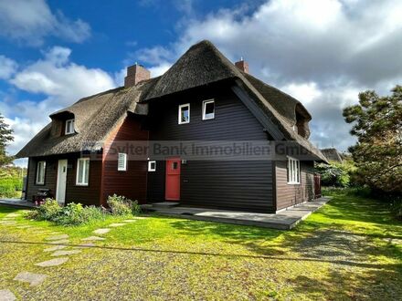 Historische Doppelhaushälfte aus Holz in Kampen