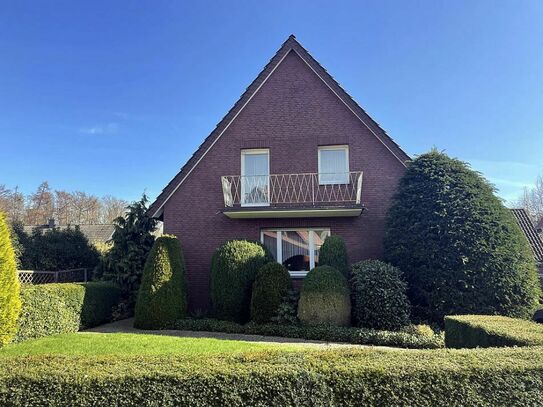 sehr gepflegtes Einfamilienhaus mit Wintergarten in ruhiger Lage