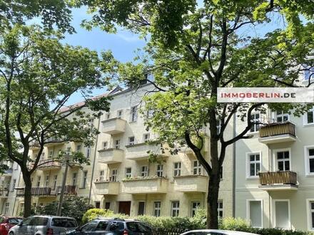 IMMOBERLIN.DE - Top in Pankow! Stuck-Altbauwohnung mit Balkon nahe Florakiez