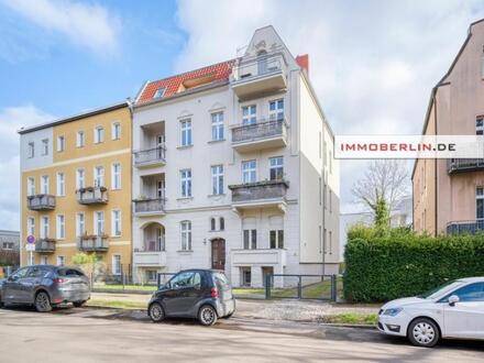 IMMOBERLIN.DE - Nahe Schlosspark Pankow! Erstklassige Top-Wohnung mit Terrasse
