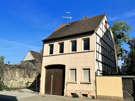 Sanierungsbedürftiges Mehrfamilienhaus in der Altstadt von Schönebeck/Elbe bei Magdeburg