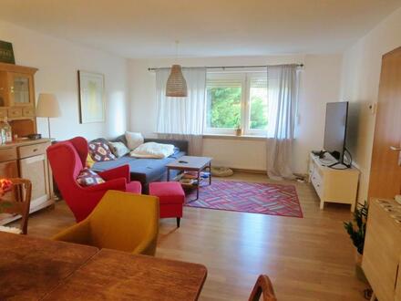 ETW mit gr. Dachterrasse und 2 Garagen