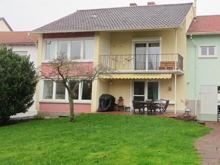 EFH mit gr.Garten,Terrasse, Garage,Stellpl.